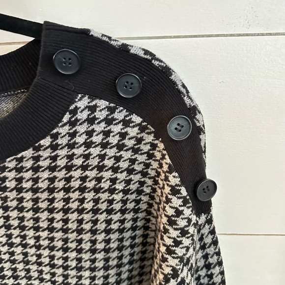 loft black-white gingham button shoulder woman cotton lightweight sweater M - Picture 4 of 10